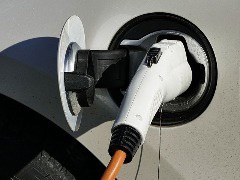 中国厂商太强大，韩系动力电池 2022 年全球市占率降至 23.7%