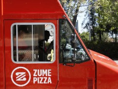 大家都觉得难吃，融资 50 亿美元的披萨机器人公司 Zume 宣布倒闭